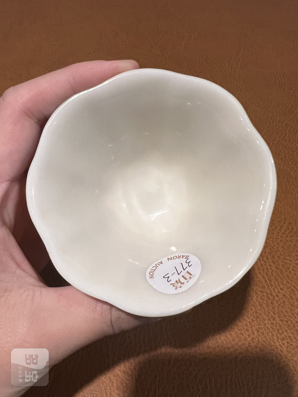 十七世纪 德化暗刻兰花杯 - 图7